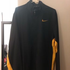 Nike zip up light jacket